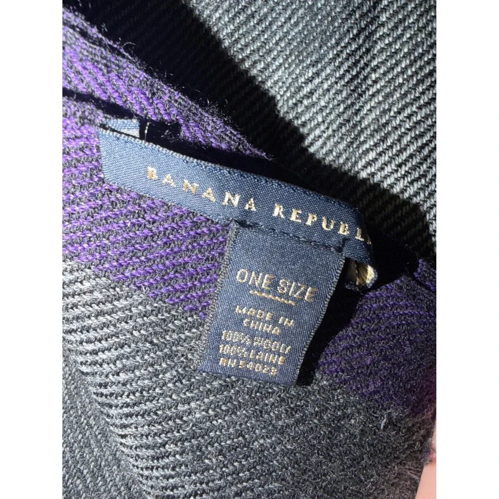 Striped Scarf Dark Gray Purple Accents Fringe‎
